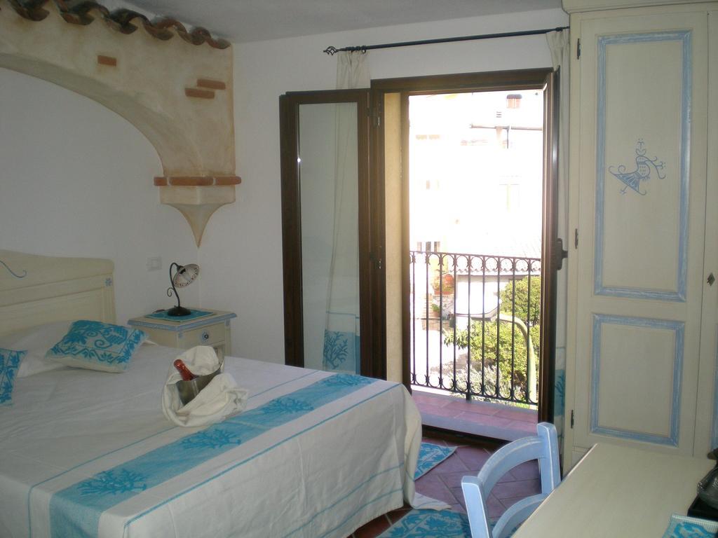 Faunele Orosei Habitación foto